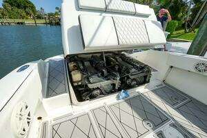 2007 Spectre 37 Center Console thumbnail 24