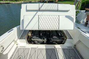 2007 Spectre 37 Center Console thumbnail 26