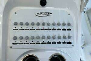 2008 Spectre 34 Center Console thumbnail 25