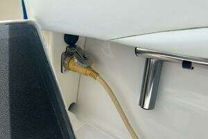 2008 Spectre 34 Center Console thumbnail 36
