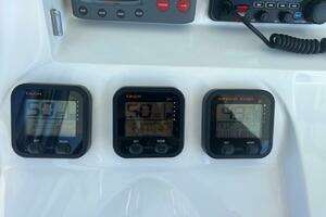 2008 Spectre 34 Center Console thumbnail 22