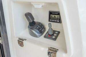 2021 Prestige 520 Flybridge thumbnail 31