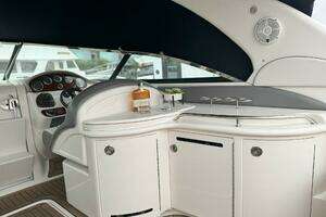 2007 Sea Ray 29SLX with cuddy cabin thumbnail 14