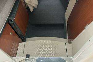 2007 Sea Ray 29SLX with cuddy cabin thumbnail 18