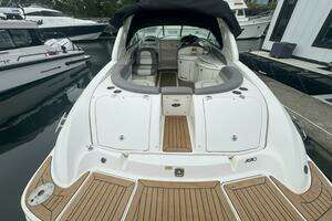 2007 Sea Ray 29SLX with cuddy cabin thumbnail 5