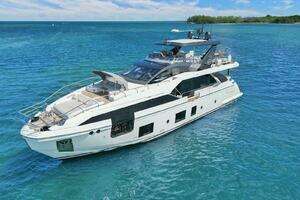 2020 Azimut Grande 27 METRI thumbnail 2