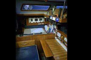 1977 Gulfstar 40 thumbnail 19