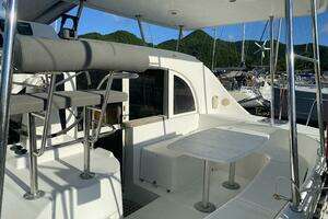 2013 Lagoon 380 thumbnail 5