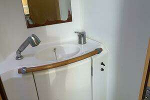 2013 Lagoon 380 thumbnail 43