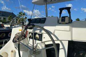 2013 Lagoon 380 thumbnail 24