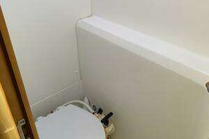 2013 Lagoon 380 thumbnail 42