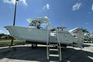  2025 Sportsman 322 Open Yacht For Sale in Saint Petersburg FL