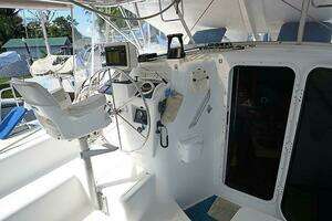 1999 Manta 42 thumbnail 17