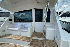 2007 Viking 52 Convertible thumbnail 28