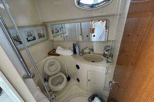 2002 Sea Ray 360 Sundancer thumbnail 25