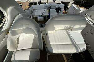 2002 Sea Ray 360 Sundancer thumbnail 17