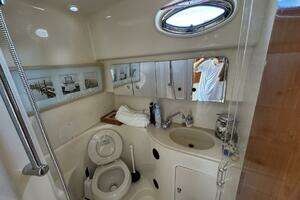 2002 Sea Ray 360 Sundancer thumbnail 26