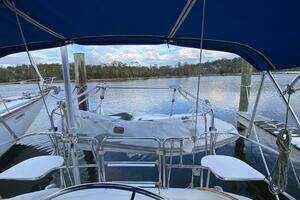1998 Catalina MKII thumbnail 10