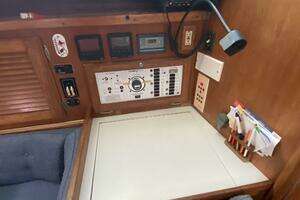 1998 Catalina MKII thumbnail 12