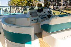 1995 Cruisers ESPRIT 3570 thumbnail 9