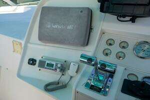 1995 Cruisers ESPRIT 3570 thumbnail 20