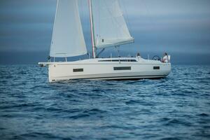 In Stock 40ft Beneteau Yacht For Sale