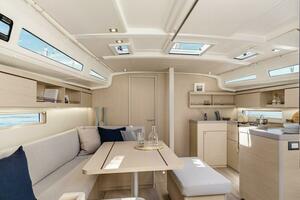 In Stock 40ft Beneteau Yacht For Sale