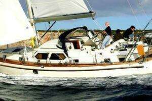 1998 Tayana 48 Center Cockpit thumbnail 1
