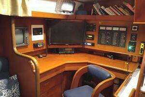 1998 Tayana 48 Center Cockpit thumbnail 24
