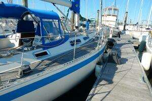 1984 Sweden Yachts C38/39 thumbnail 32
