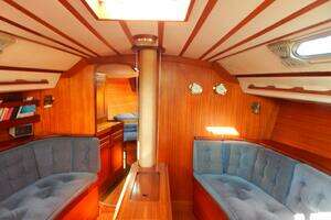 1984 Sweden Yachts C38/39 thumbnail 10