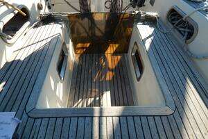 1984 Sweden Yachts C38/39 thumbnail 31