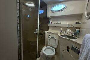 2002 Rinker 342 Fiesta Vee thumbnail 13