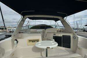 2002 Rinker 342 Fiesta Vee thumbnail 25