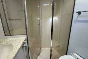 2000 Ocean Yachts 48 Convertible thumbnail 31
