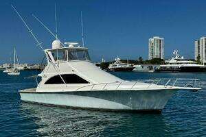 2000 Ocean Yachts 48 Convertible thumbnail 7