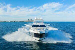 2017 Azimut 60 Flybridge thumbnail 53