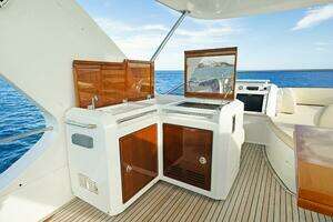 2017 Azimut 60 Flybridge thumbnail 35