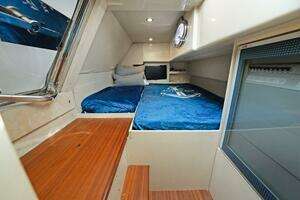 2017 Azimut 60 Flybridge thumbnail 45