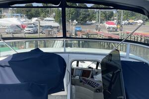 Photo 5368239 for 2001 Bayliner 4788 Pilot House Motoryacht  