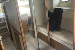 Photo 5368228 for 2001 Bayliner 4788 Pilot House Motoryacht  