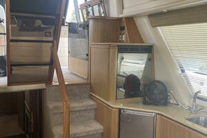 Photo 5368232 for 2001 Bayliner 4788 Pilot House Motoryacht  