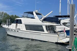 Photo 5368234 for 2001 Bayliner 4788 Pilot House Motoryacht  