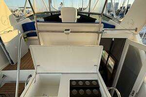 1994 Hatteras Double Cabin thumbnail 17
