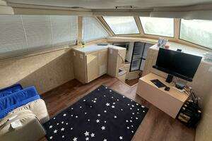 1994 Hatteras Double Cabin thumbnail 29
