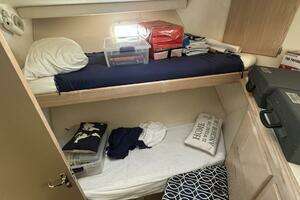1994 Hatteras Double Cabin thumbnail 37