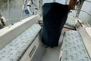 1988 Catalina 30 thumbnail 6