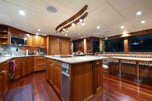 2010 AllSeas thumbnail 6