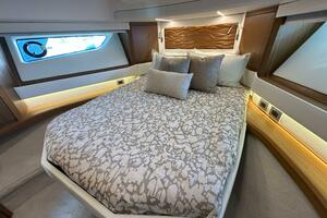  2025 Tiara Yachts 60 EX - VIP Stateroom