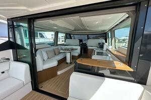  2025 Tiara Yachts 60 EX-Salon Entry 